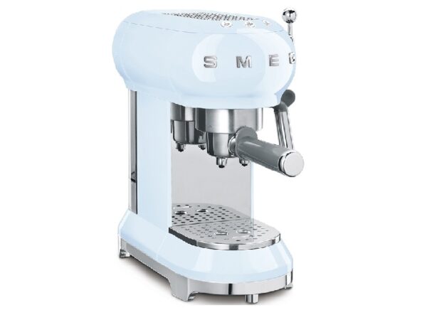 Máy pha cà phê màu xanh nhạt Smeg ECF01PBEU-535.43.658